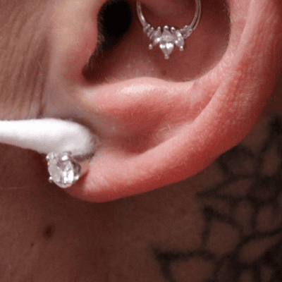 piercing cleaning